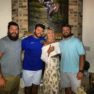 Meet your Posher, Sam